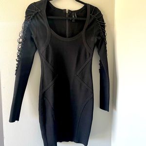 Marciano - Bodycon Black Dress